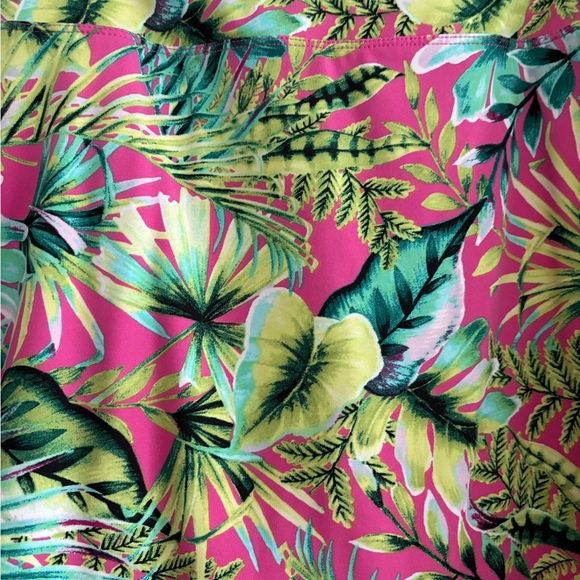 TOMMY BAHAMA GOLF SKORT SIZE MEDIUM - Picture 2 of 6